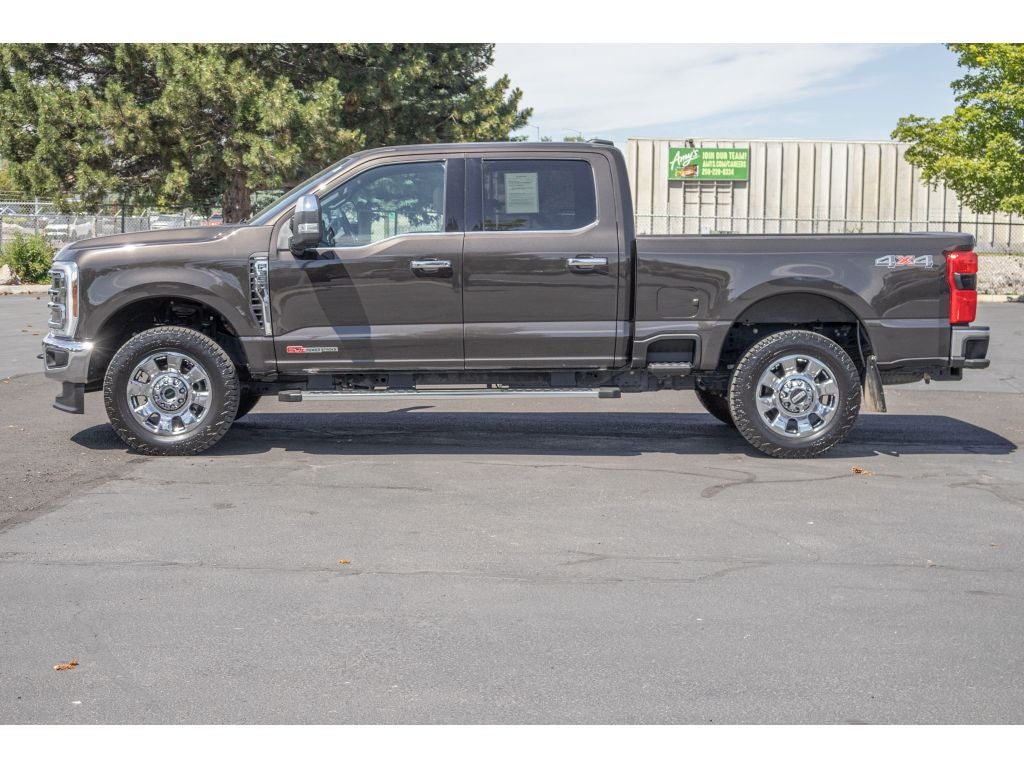 2025 Ford F-350 Lariat