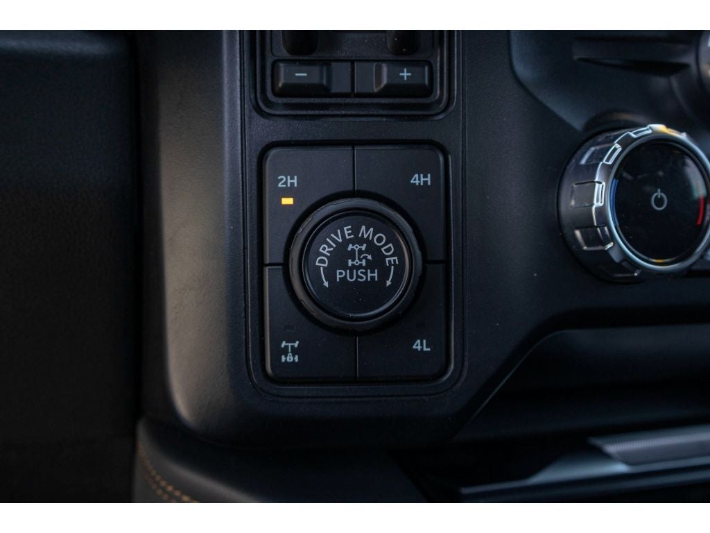 2024 Ford F-350 Platinum Tremor