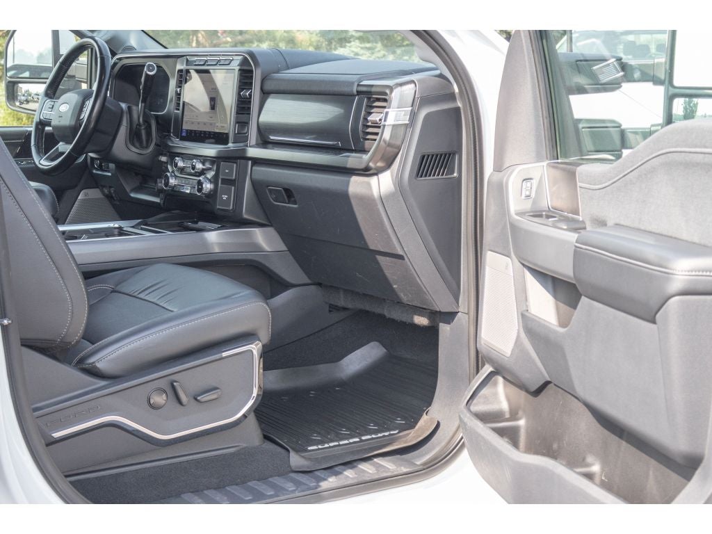 2023 Ford F-350 Lariat