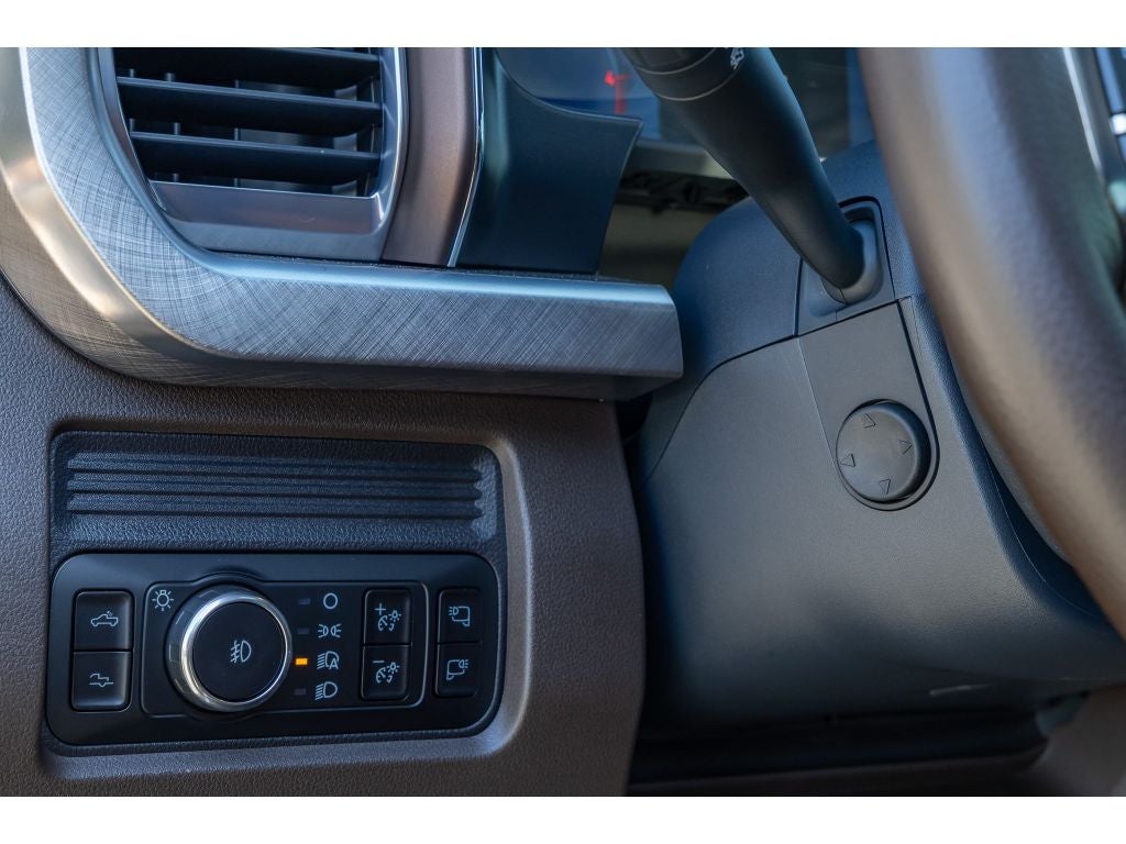 2025 Ford F-350 King Ranch Tremor Package