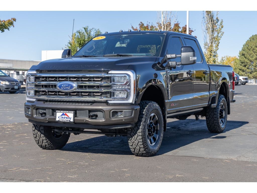2025 Ford F-350 King Ranch Tremor Package