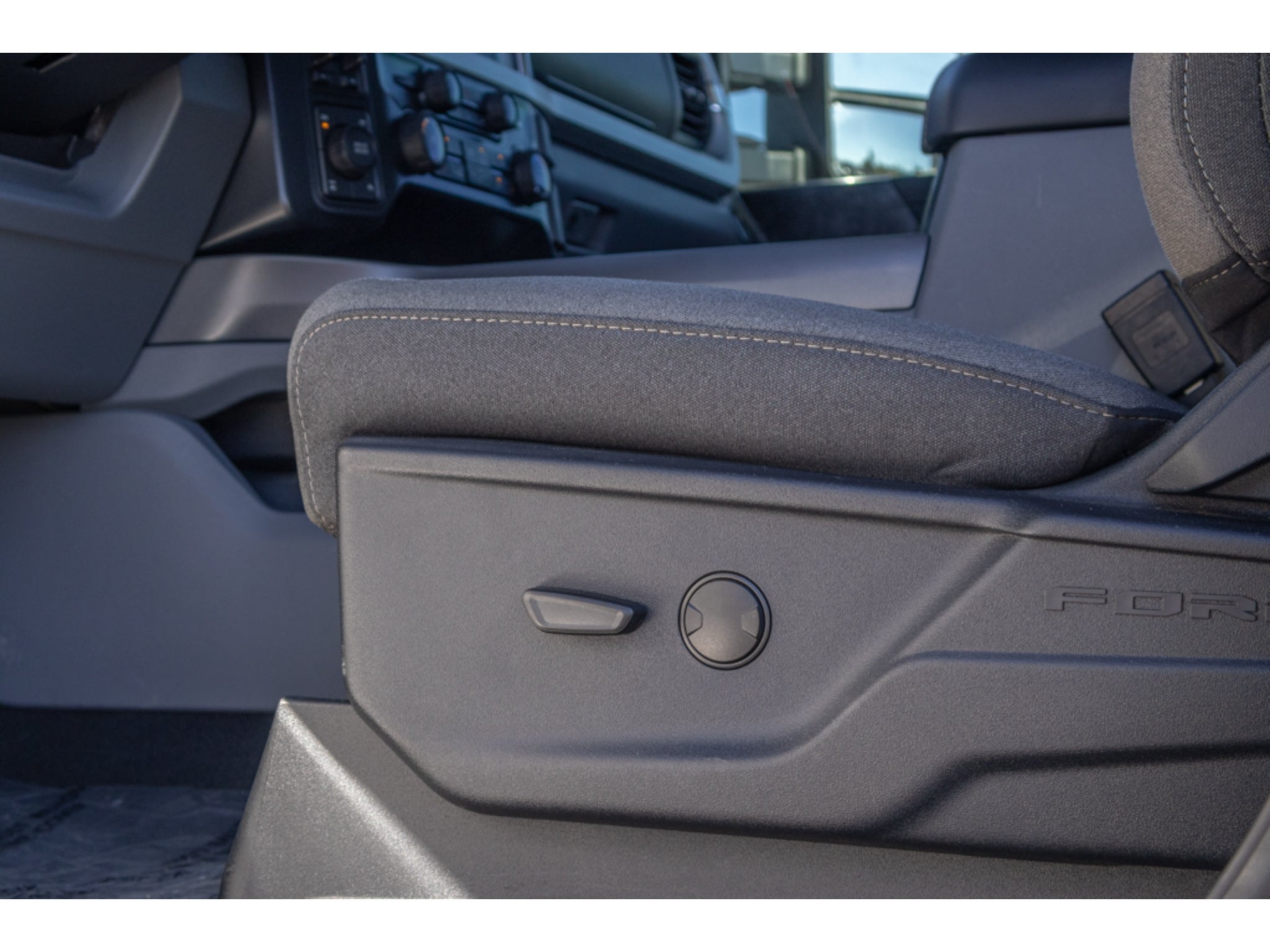 2026 Ford F-350 XLT 7.3L