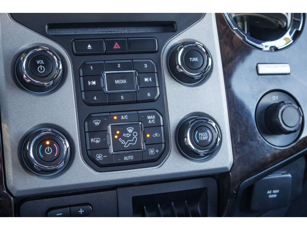 2016 Ford F-350 Platinum Longbed