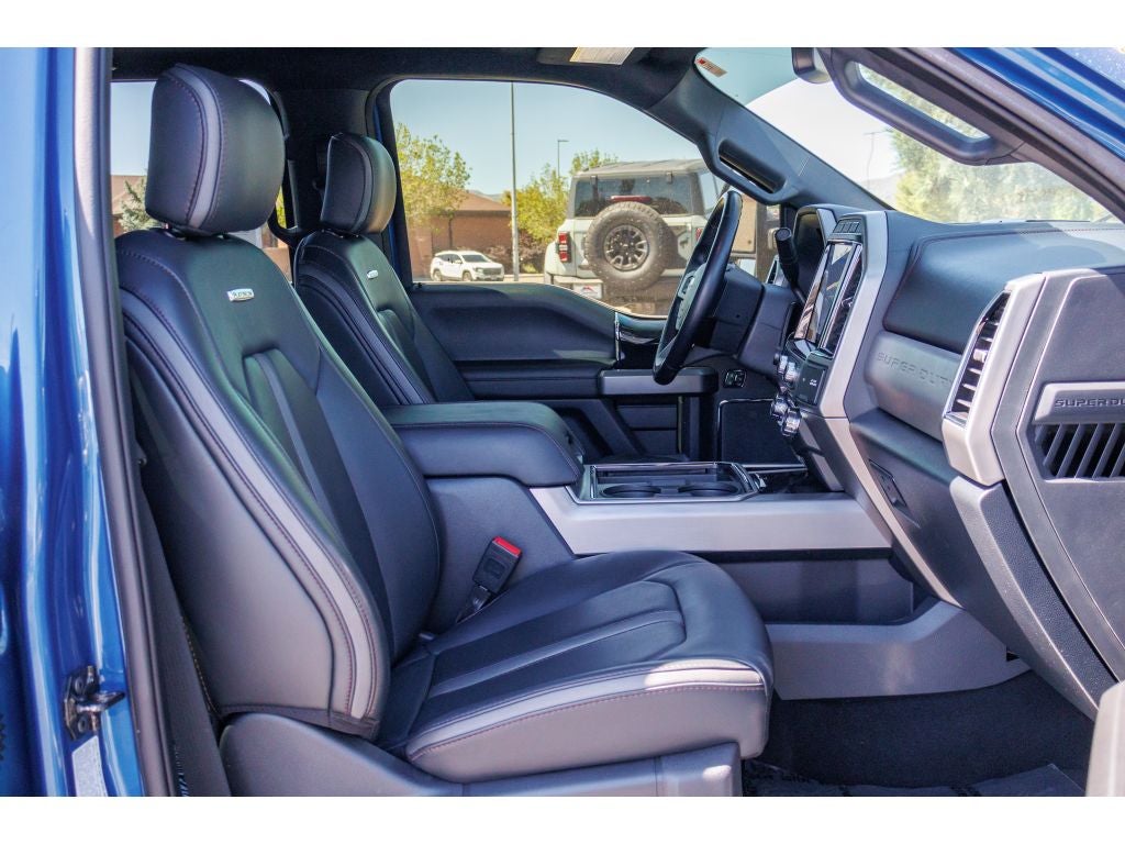 2022 Ford F-350 Platinum