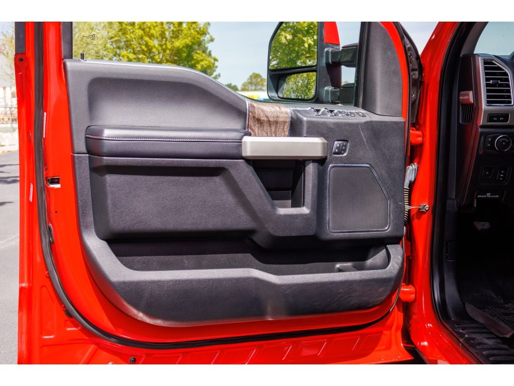 2017 Ford F-350 Lariat