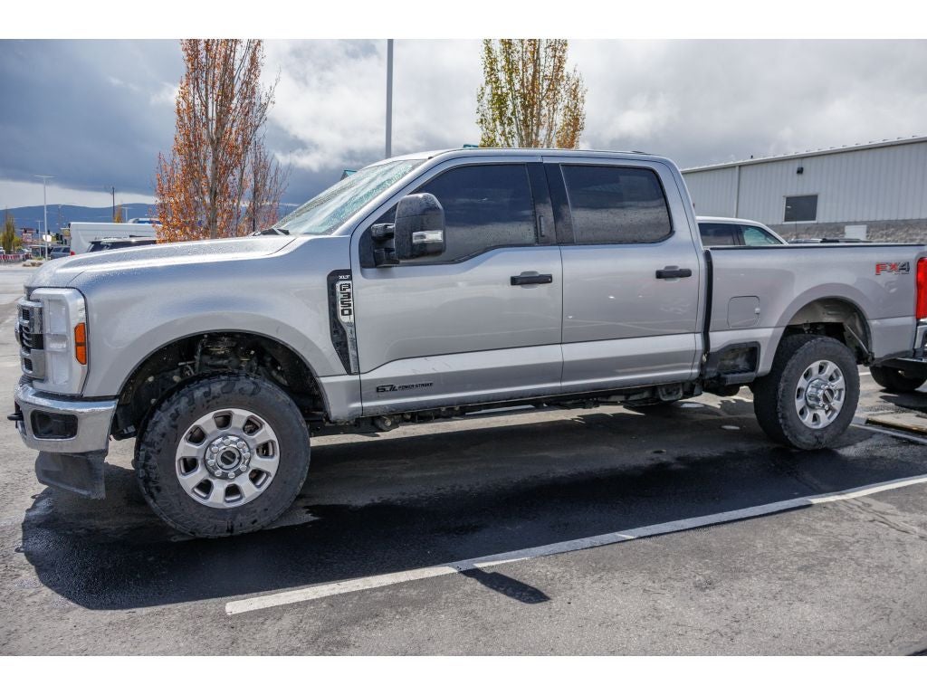 2024 Ford F-350 XLT