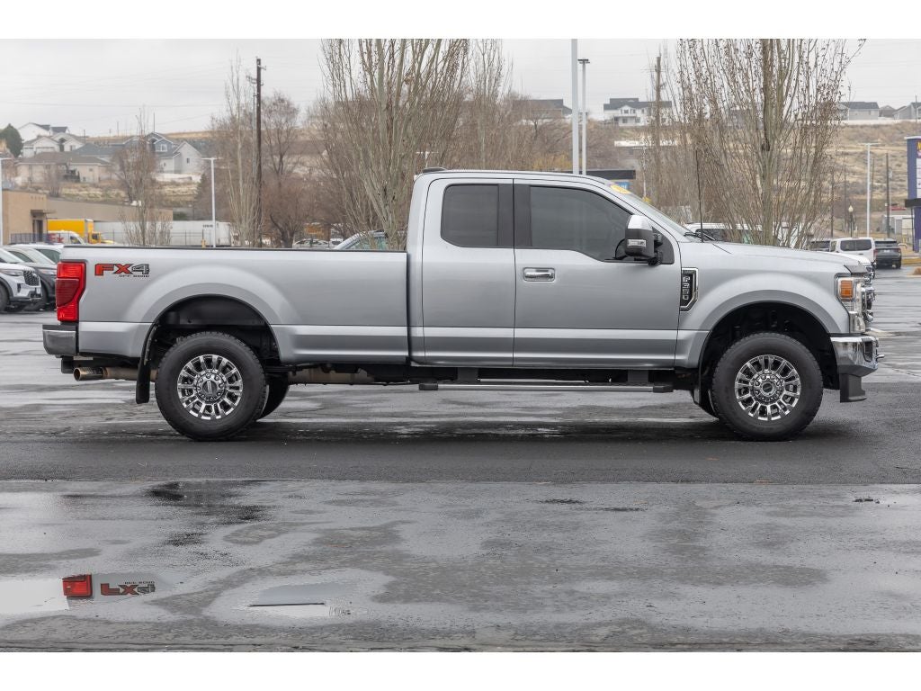 2022 Ford F-350 XLT