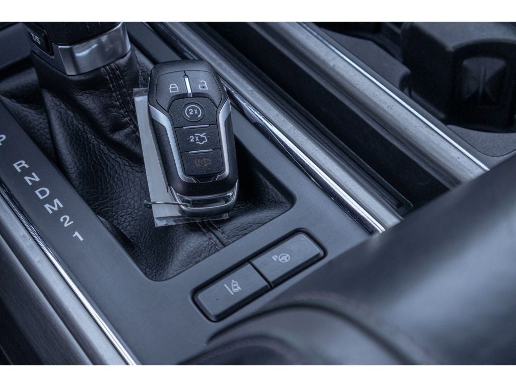 2015 Ford F-150 Platinum