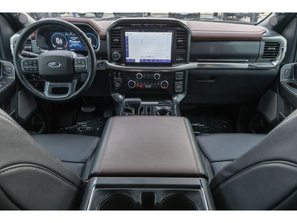 2023 Ford F-150 Lariat 5.0 liter V-8