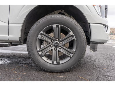 2023 Ford F-150 Lariat 5.0 liter V-8