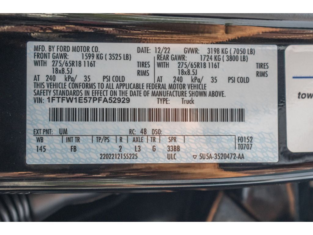 2023 Ford F-150 XLT 5.0 Liter V-8