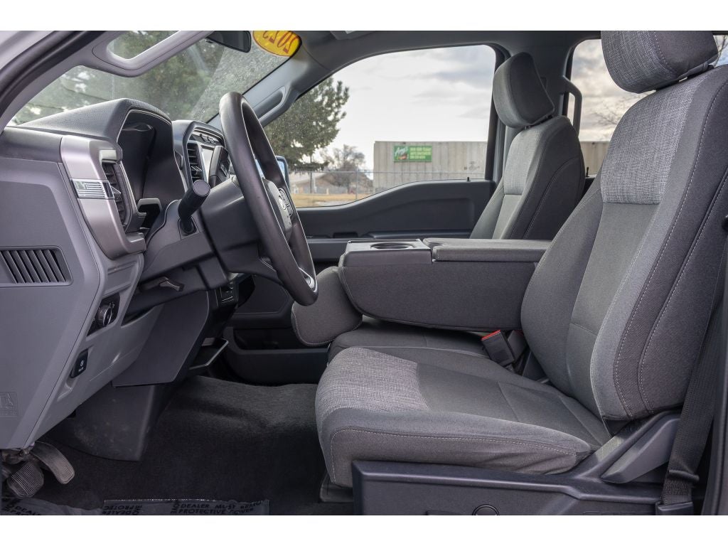 2023 Ford F-150 XLT 5.0 Liter V-8