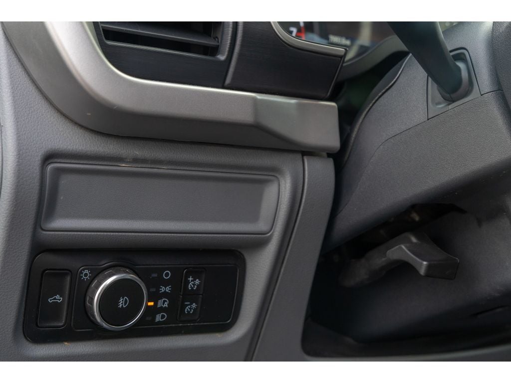 2023 Ford F-150 XLT 5.0 Liter V-8