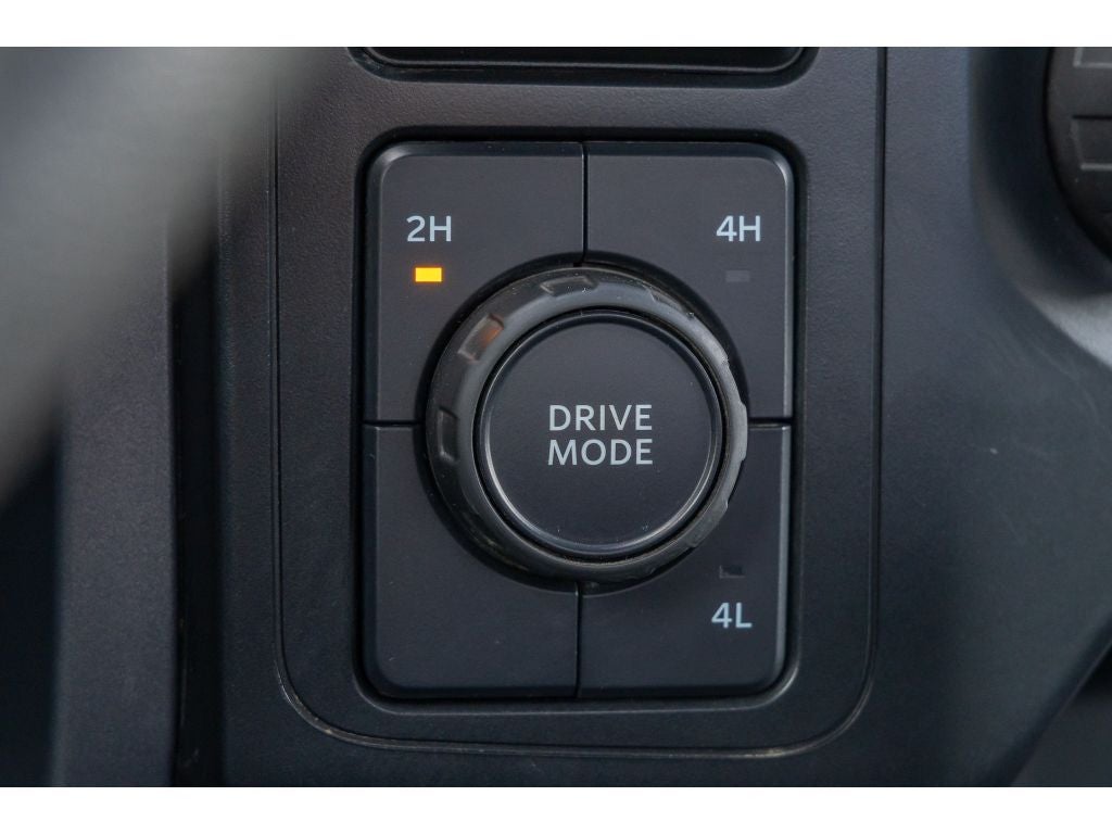 2023 Ford F-150 XLT 5.0 Liter V-8