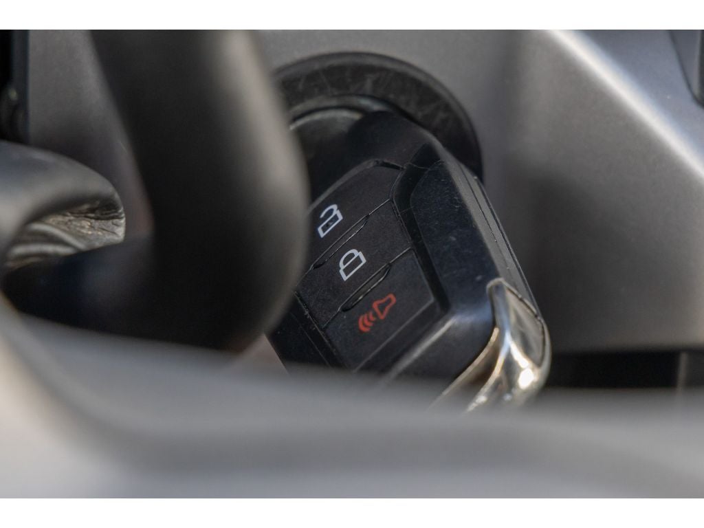 2023 Ford F-150 XLT 5.0 Liter V-8