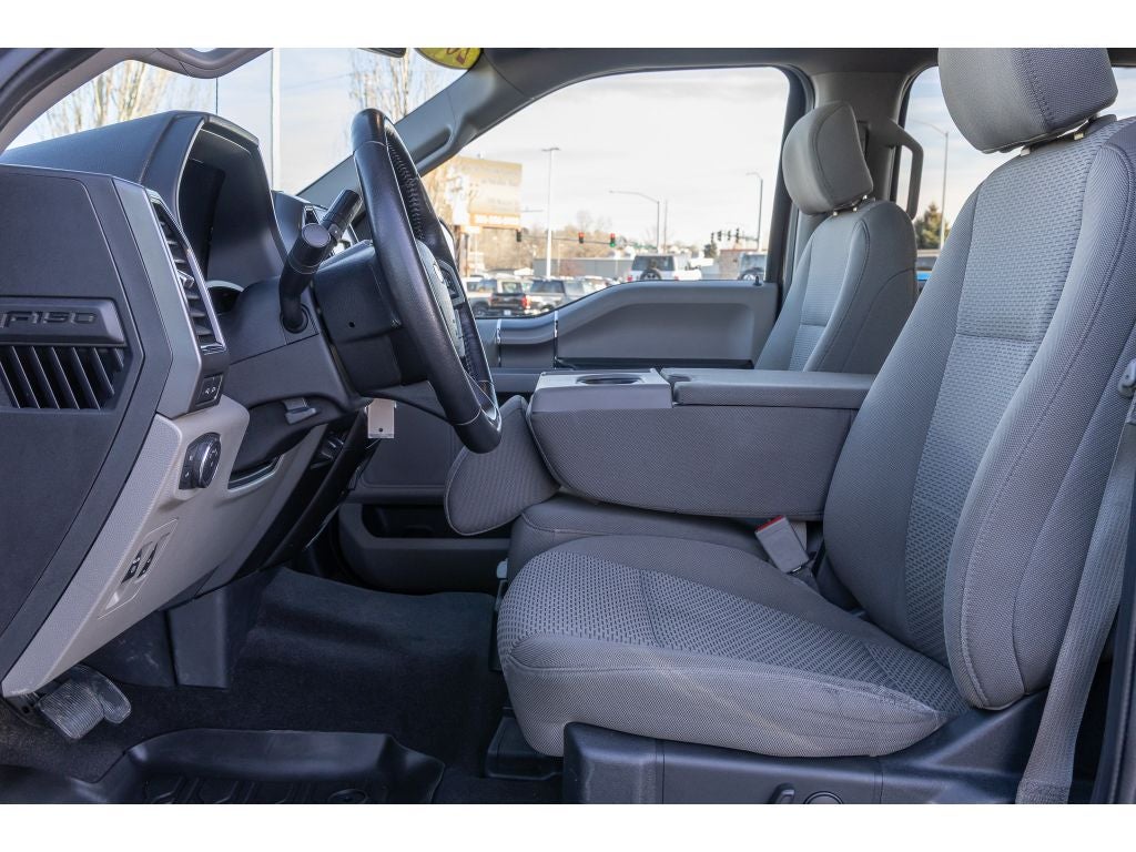 2020 Ford F-150 XLT 5.0 Liter V-8