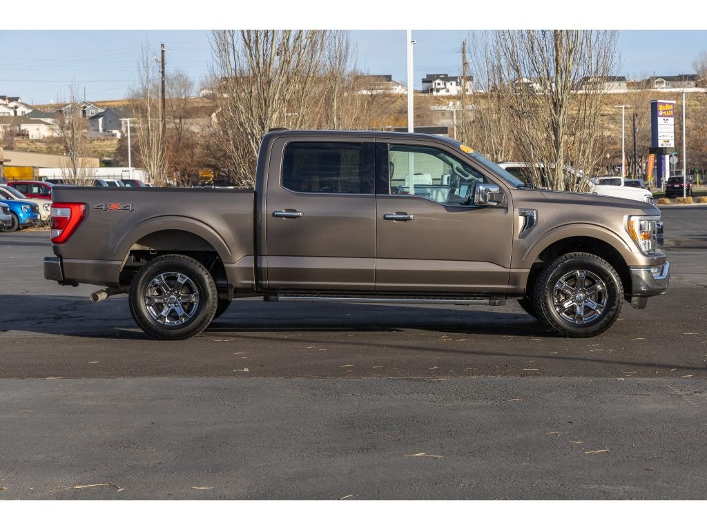 2023 Ford F-150 Lariat 5.0 liter V-8