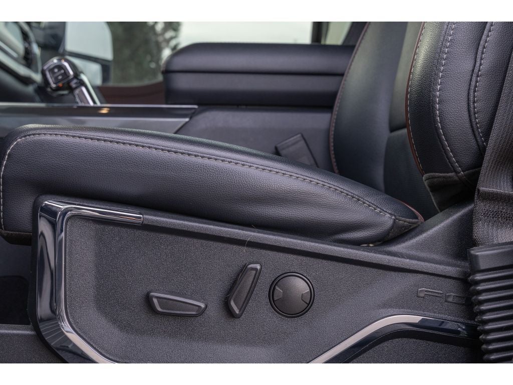 2023 Ford F-150 Lariat Powerboost Hybrid