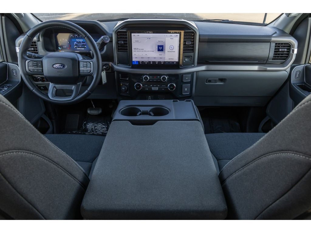 2025 Ford F-150 XLT 5.0 Liter V-8