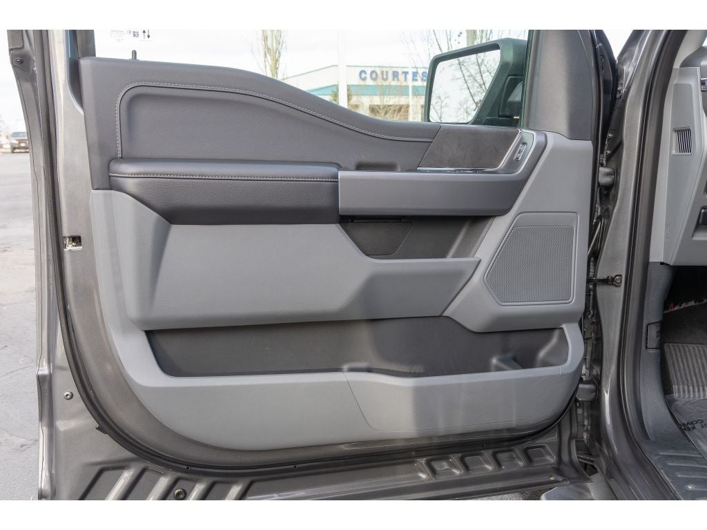 2025 Ford F-150 XLT 3.5L ECOBOOST