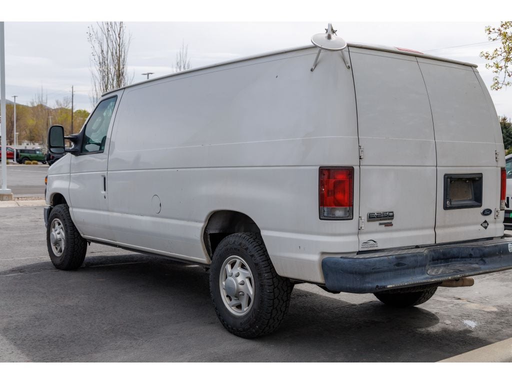 2011 Ford Econoline Cargo Van