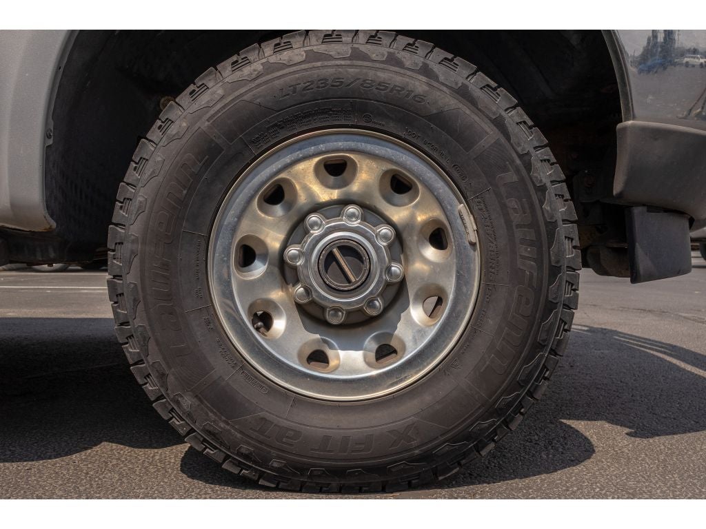 2004 Ford F-250 Base