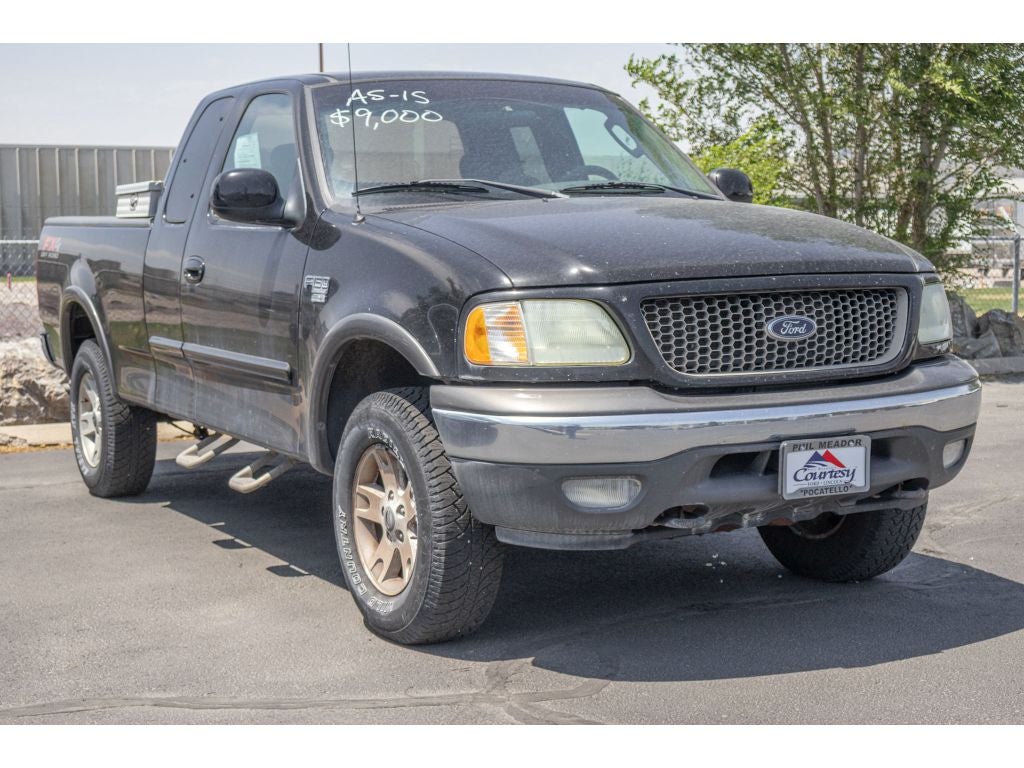 2002 Ford F-150 Base