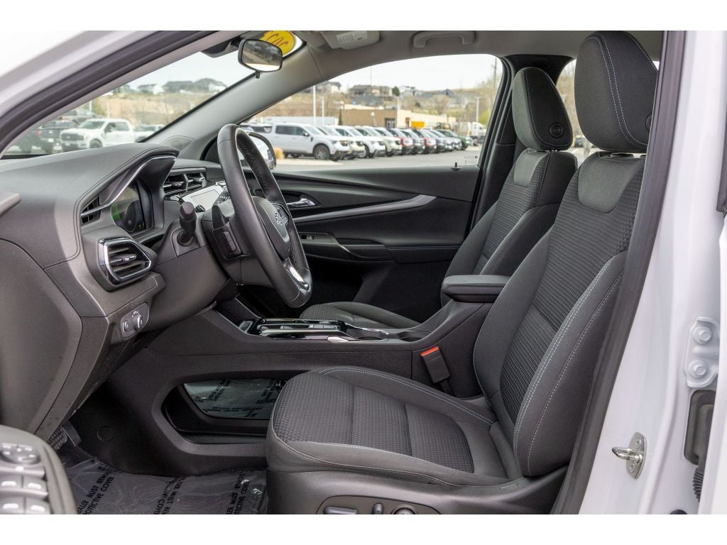 2023 Chevrolet Bolt EUV EUV LT