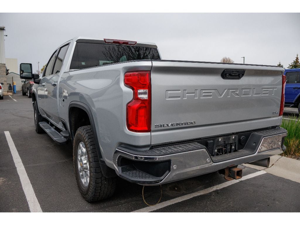 2021 Chevrolet Silverado LTZ