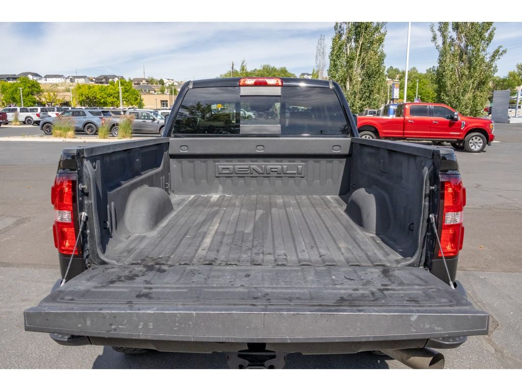 2016 GMC Sierra Denali