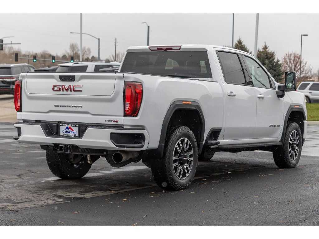2022 GMC Sierra AT4
