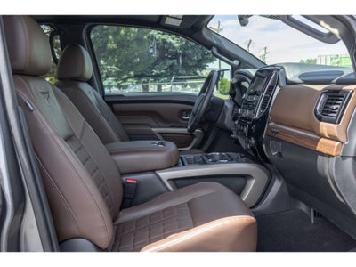 2023 Nissan Titan Platinum Reserve 4x4