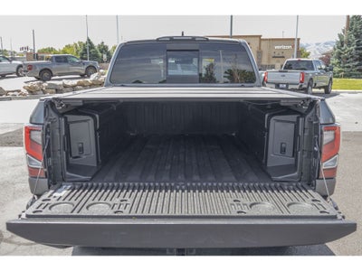 2023 Nissan Titan Platinum Reserve 4x4