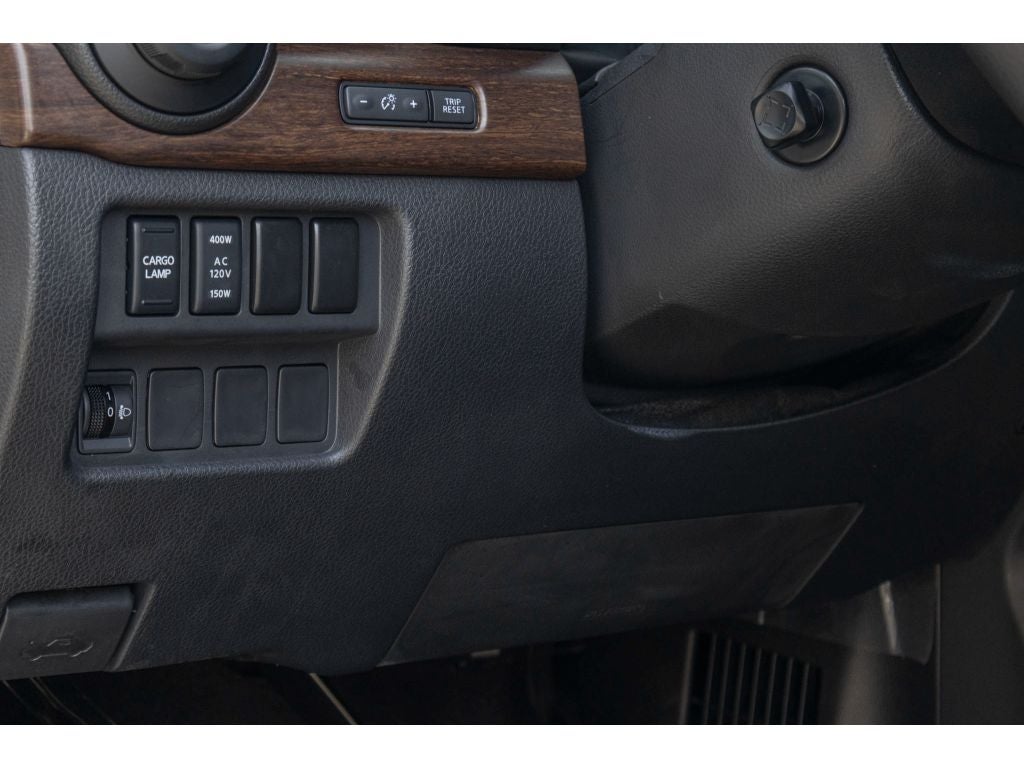 2023 Nissan Titan Platinum Reserve 4x4