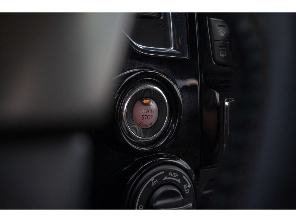 2023 Nissan Titan Platinum Reserve 4x4