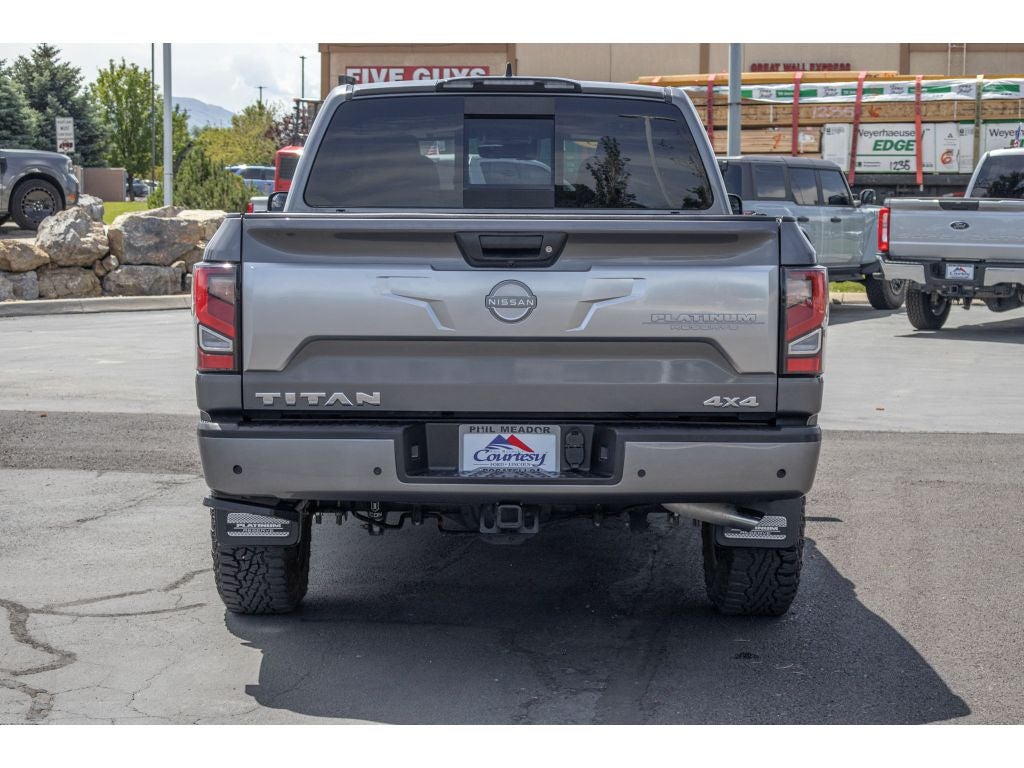 2023 Nissan Titan Platinum Reserve 4x4