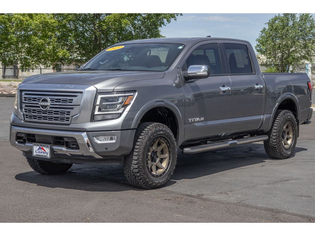2023 Nissan Titan Platinum Reserve 4x4