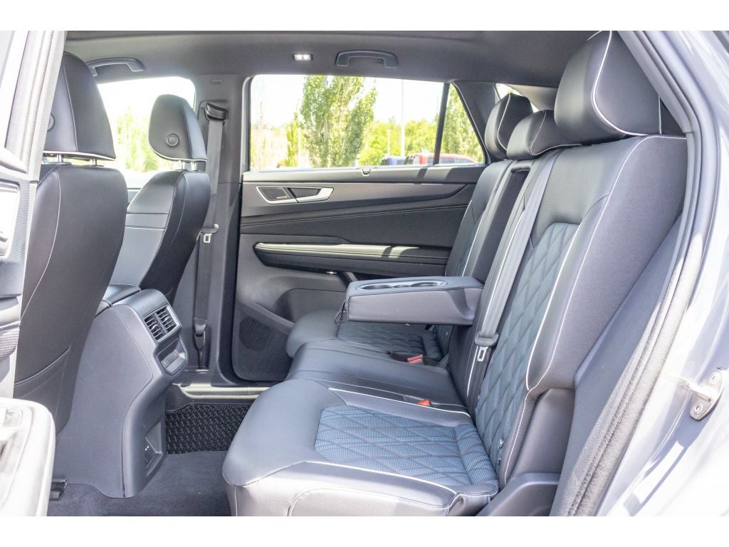 2024 Volkswagen Atlas Cross Sport SEL Premium R-Line 4Motion