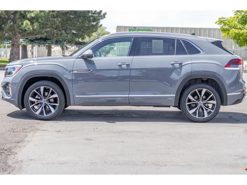 2024 Volkswagen Atlas Cross Sport SEL Premium R-Line 4Motion
