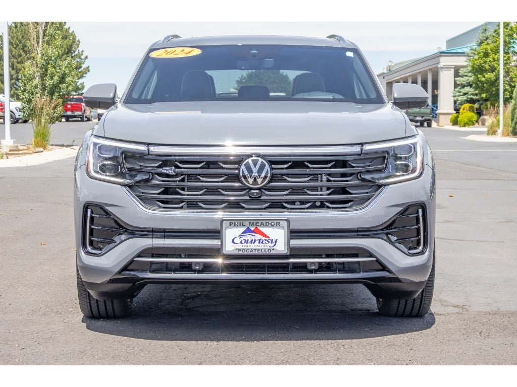 2024 Volkswagen Atlas Cross Sport SEL Premium R-Line 4Motion