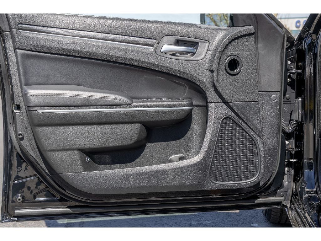 2022 Chrysler 300 Touring