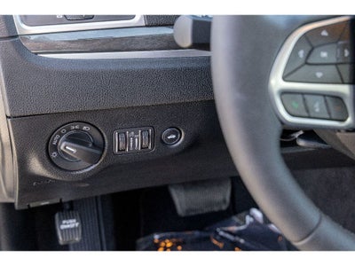 2022 Chrysler 300 Touring