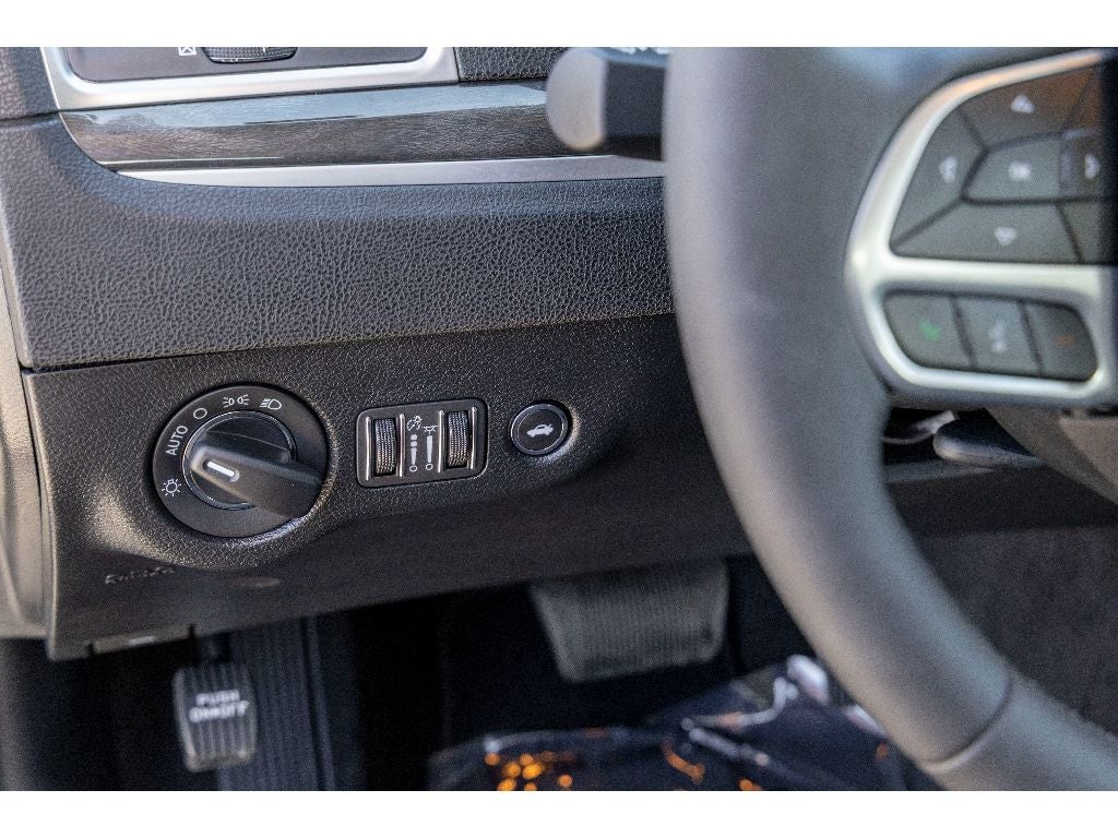 2022 Chrysler 300 Touring