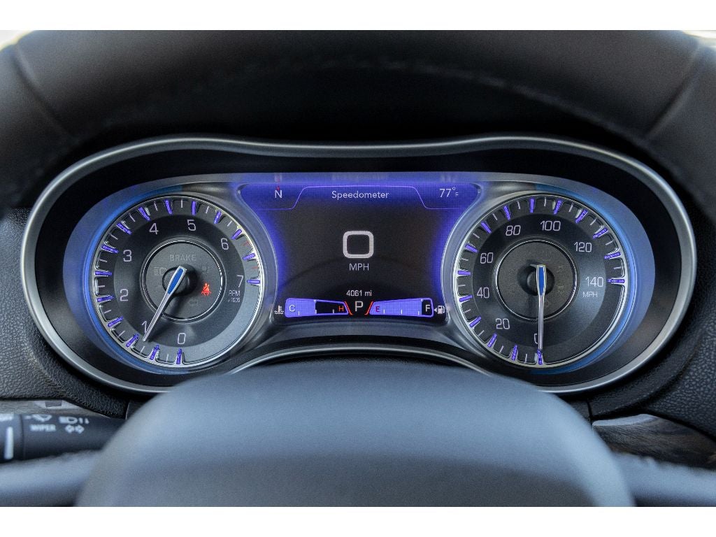 2022 Chrysler 300 Touring