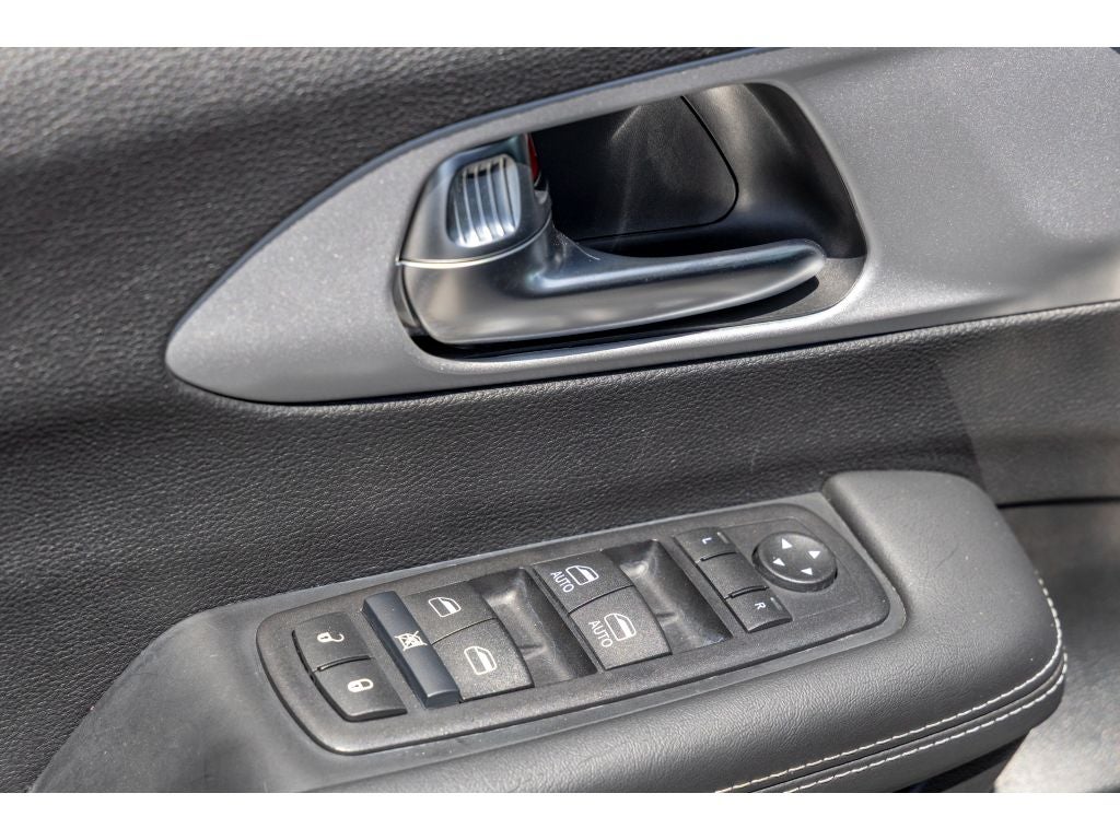2024 Chrysler Pacifica Touring