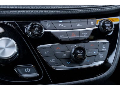 2024 Chrysler Pacifica Touring