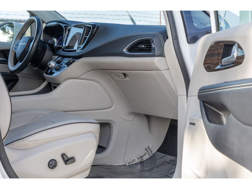 2021 Chrysler Pacifica Limited AWD
