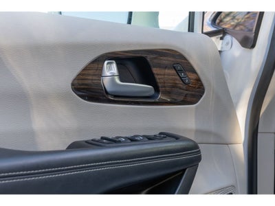 2021 Chrysler Pacifica Limited AWD