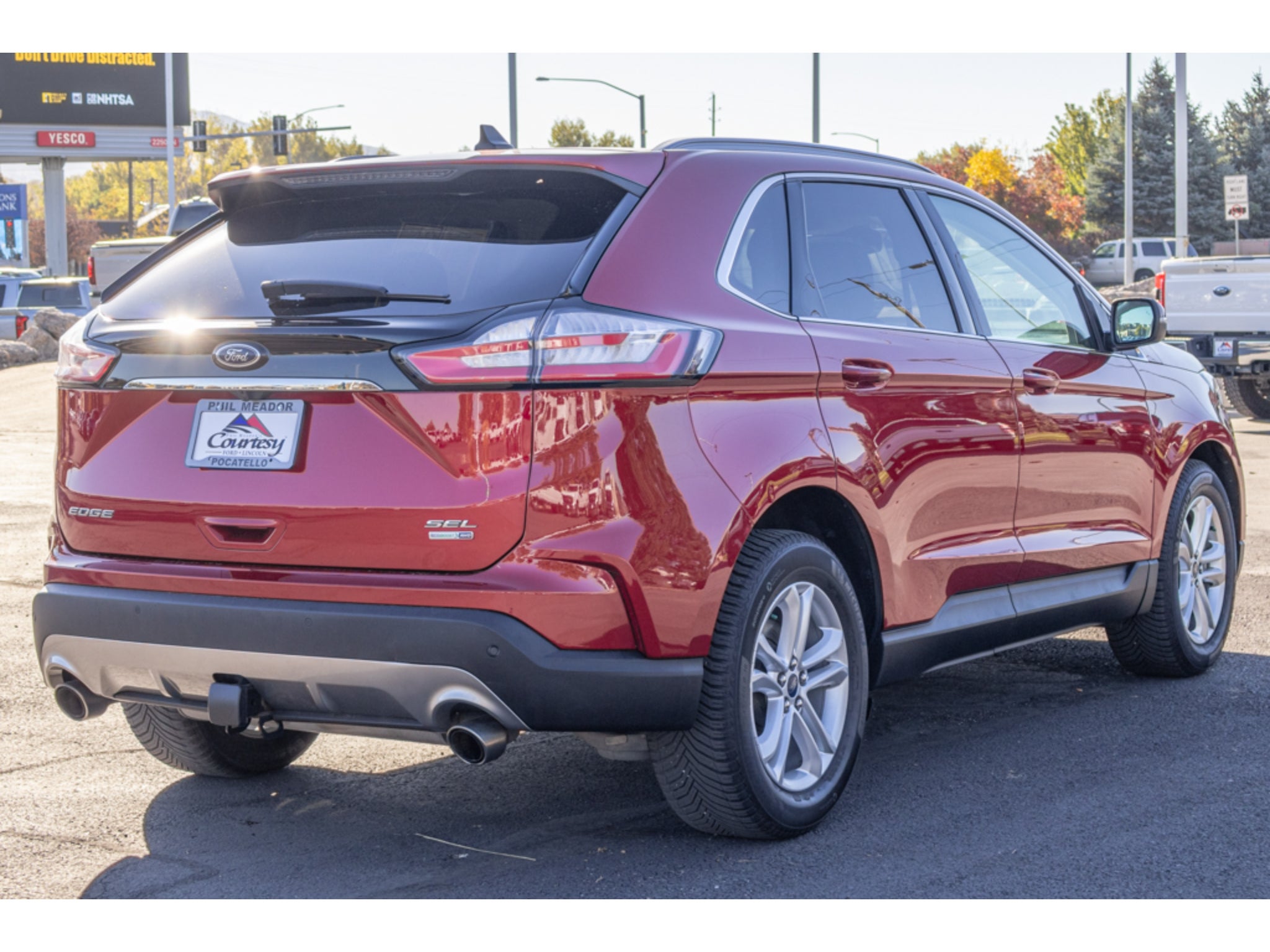 2020 Ford Edge SEL