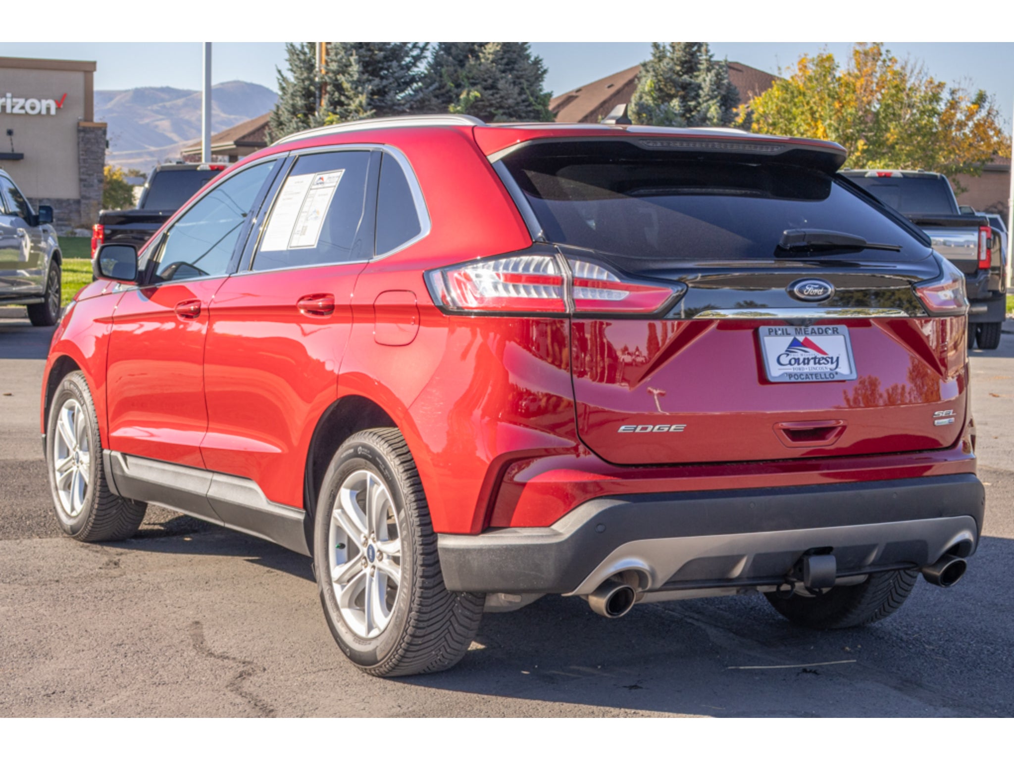 2020 Ford Edge SEL